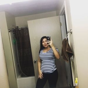 Meet your Posher, Alejandra