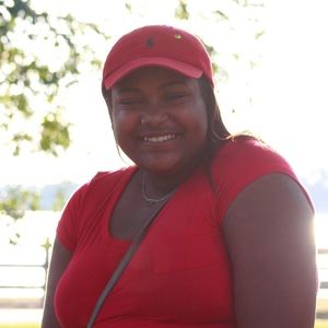 Meet your Posher, Myra