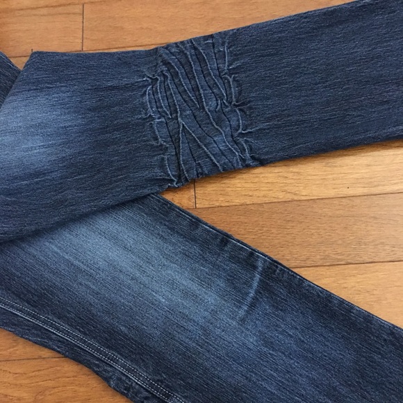 House of Dereon Jeans, Dark Blue Denim - Picture 3 of 8