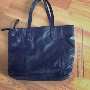 Black tote bag