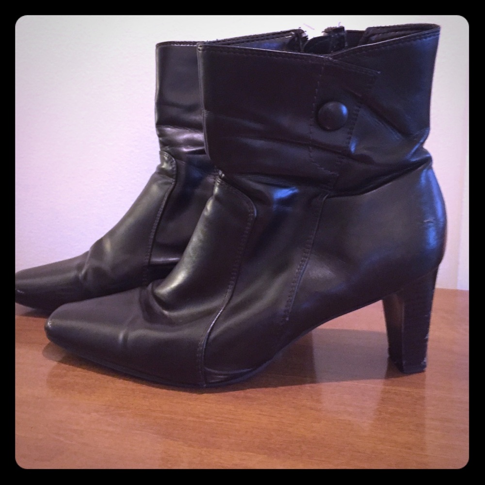 Dark Brownish Black Ankle Boots w/ 3' Heel