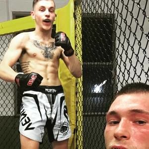 Meet your Posher, Anthony