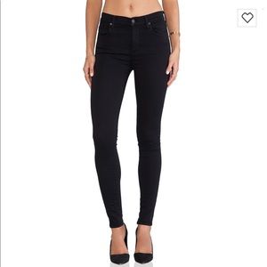 NWT Black skinny jeans