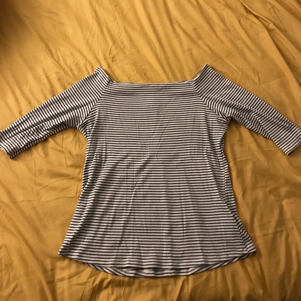 Off the shoulder ribbed top