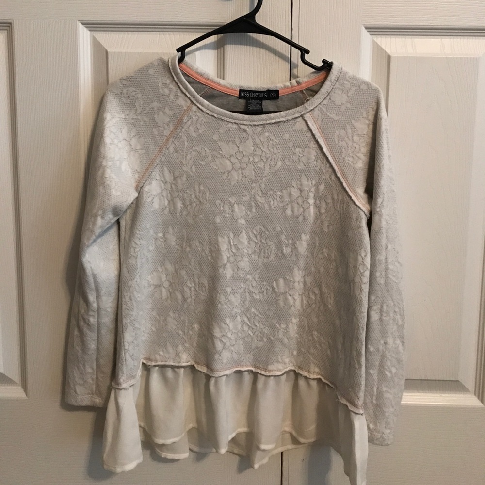Women's sweatshirt /top size junior small
