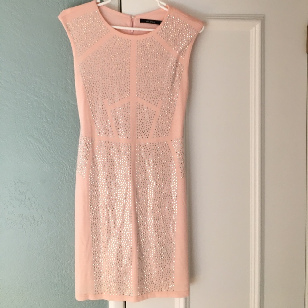 Women's dress