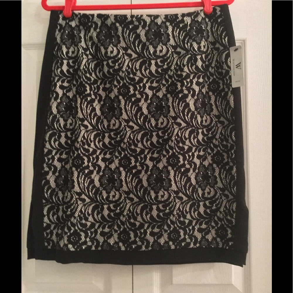 Worthington lace skirt