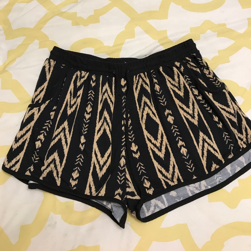Soft, flowy black patterned shorts!