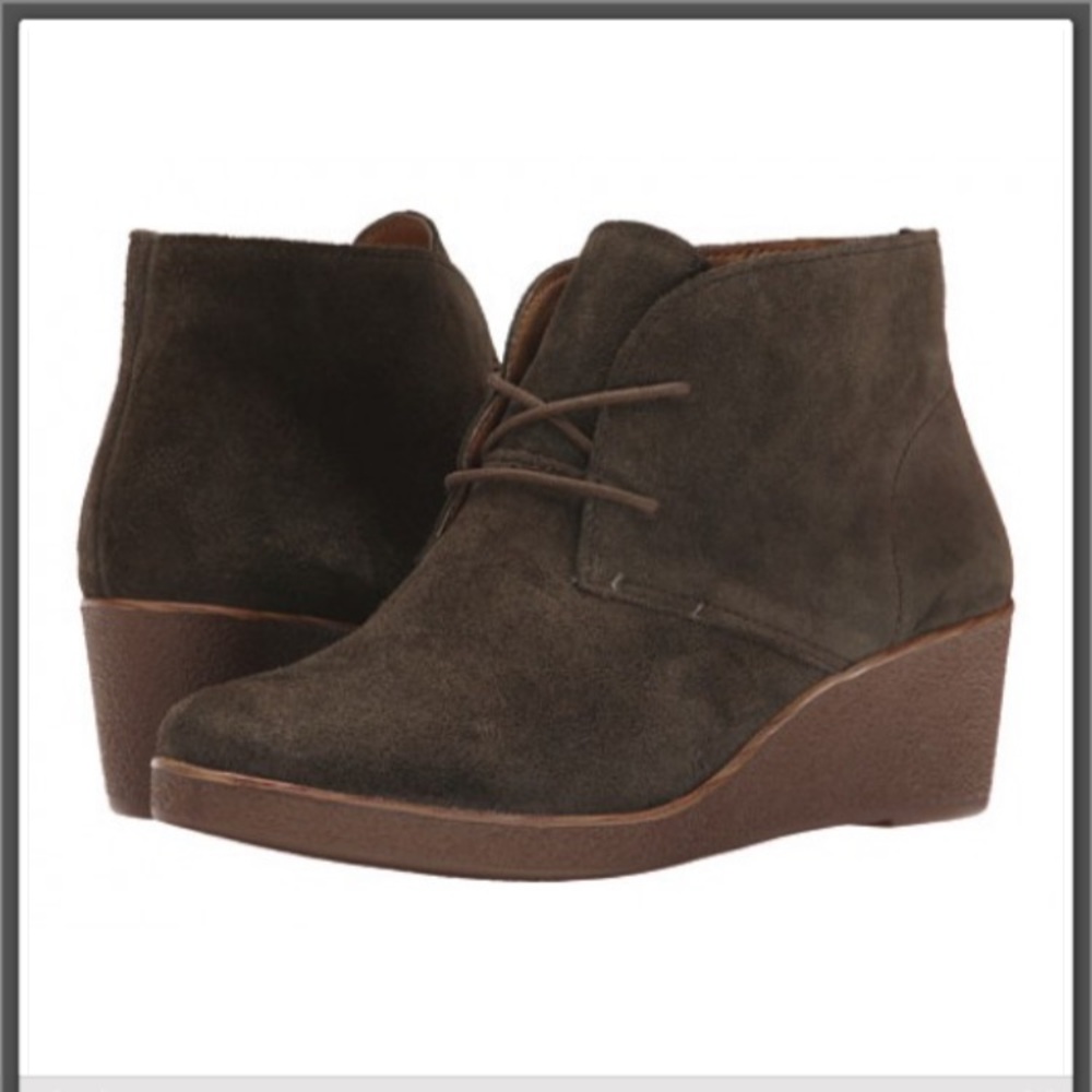 SALE!! NWT Lucky Brand Boots Size 10