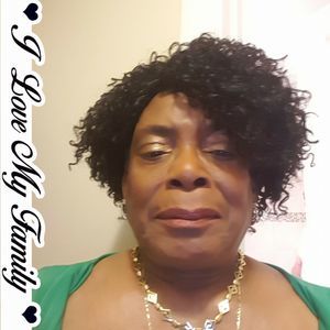 Meet your Posher, Gloria