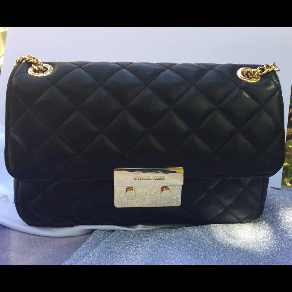 ⚡️FLASH SALE⚡️Michael Kors Sloan Large