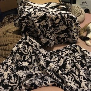 FINAL SALE! Jessica Simpson Crop Top & Skirt