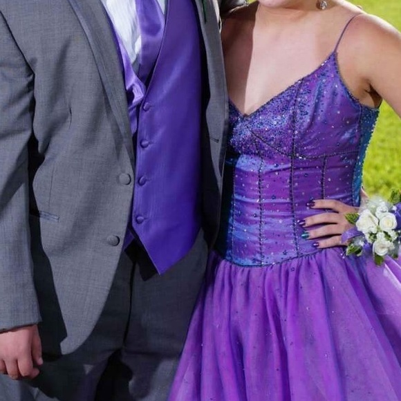 Corset tulle Prom dress - Picture 3 of 8