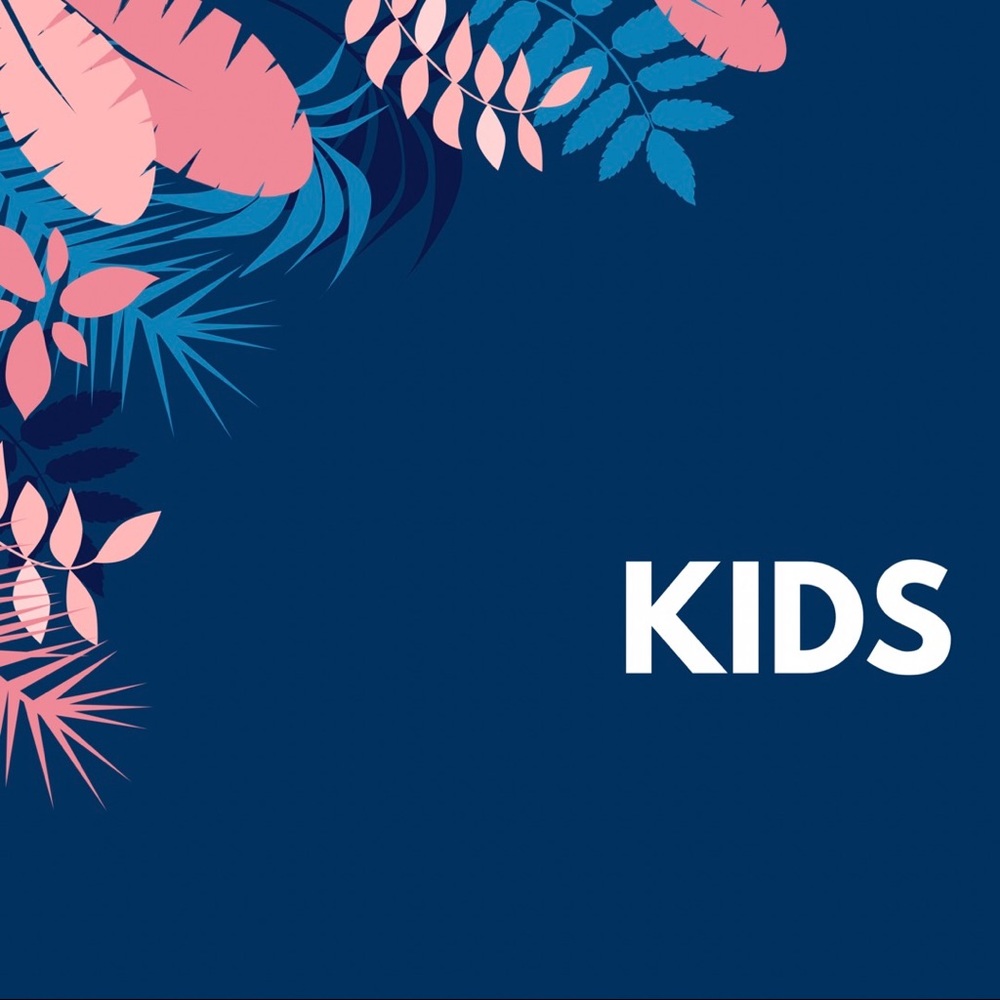 Kids clothing