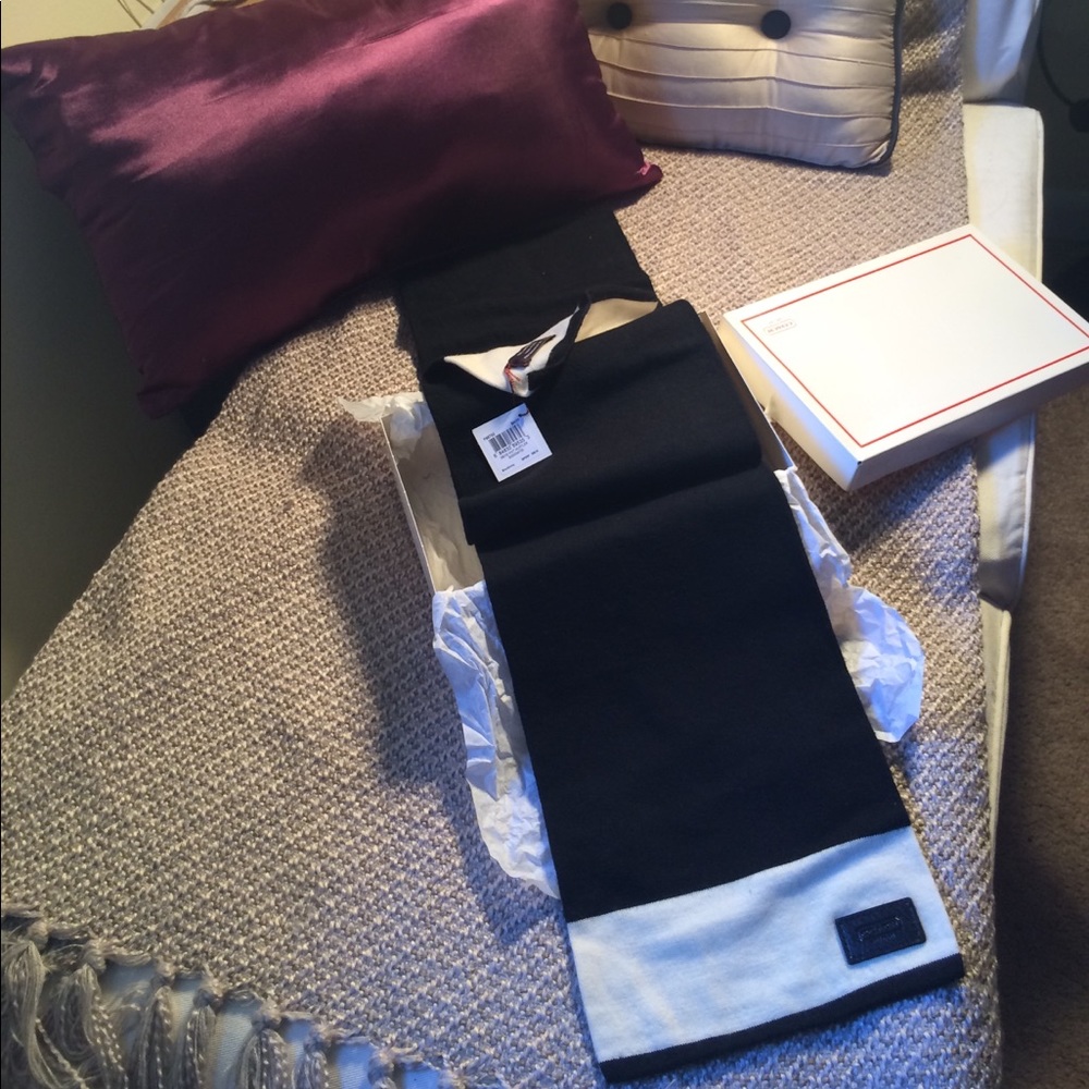 Brand new coach women's scarf with tags and box