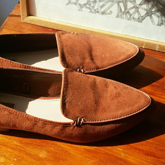 Caramel Pointed Flats - Picture 1 of 3
