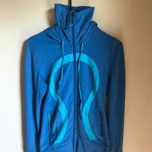 Lululemon Athletic Zip up Size 6