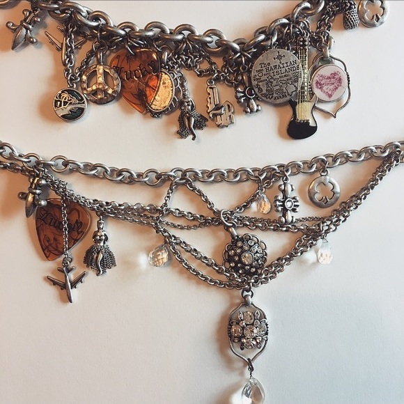 LB Necklace and Bracelet - Picture 5 of 8