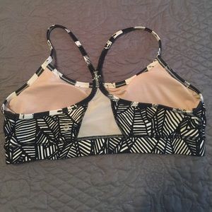 Lulu lemon flow-y bra