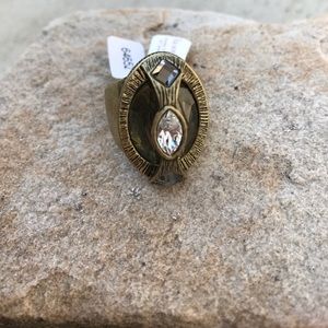 Lia Sophia size 8 gold tone ring