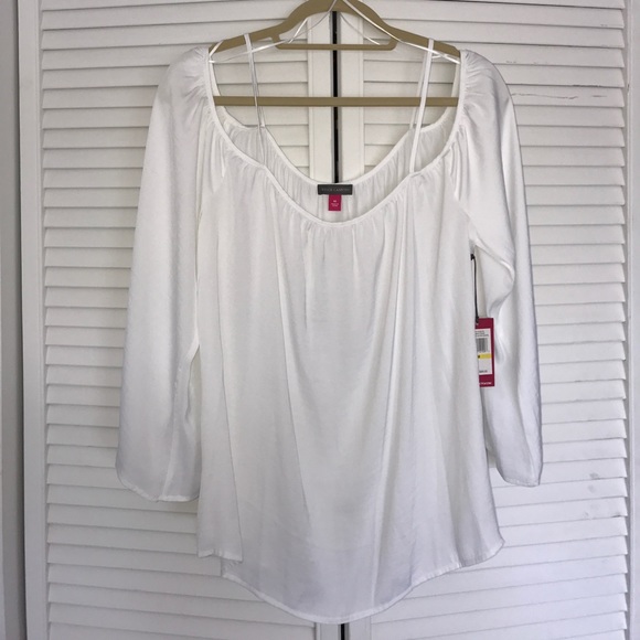 White Cold Shoulder Top - Picture 4 of 4