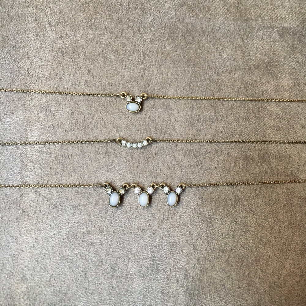Delicate trio of chains