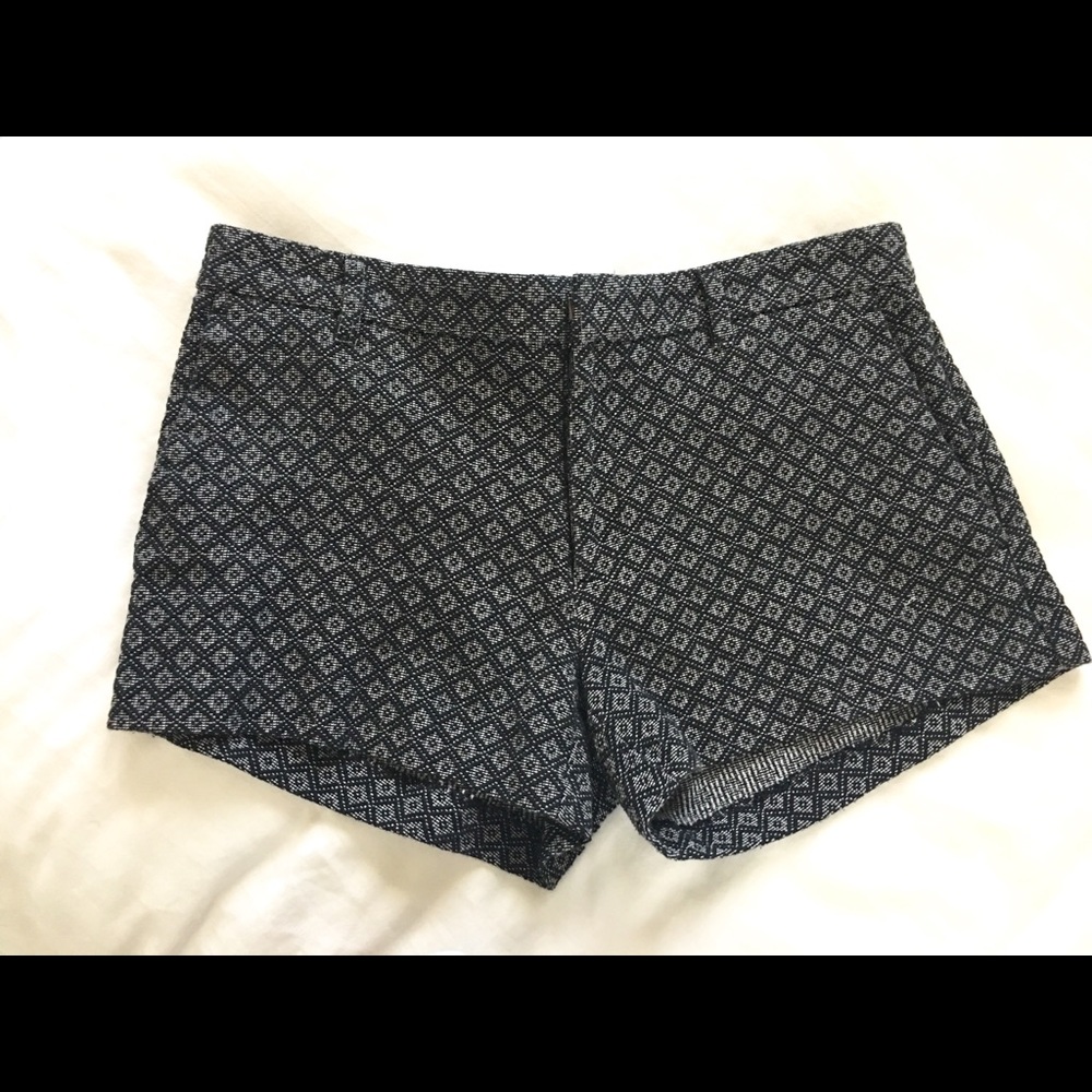 Banana Republic Shorts, Sz 6, Black (Multi color)