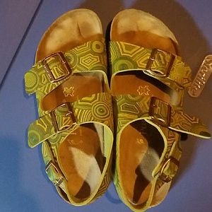 Green papillio sandals