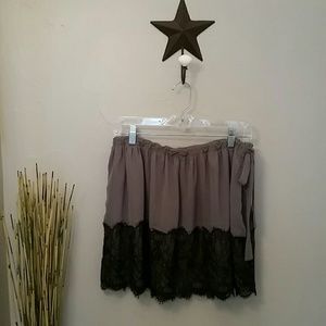 Lauren Conrad Grey Chiffon/Black Lace Skirt