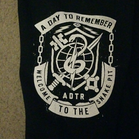 Pants - Picture 2 of 4