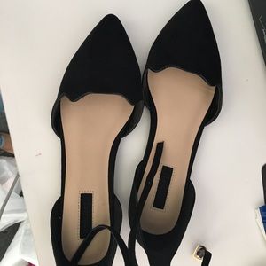 Forever 21 Black bucket flats