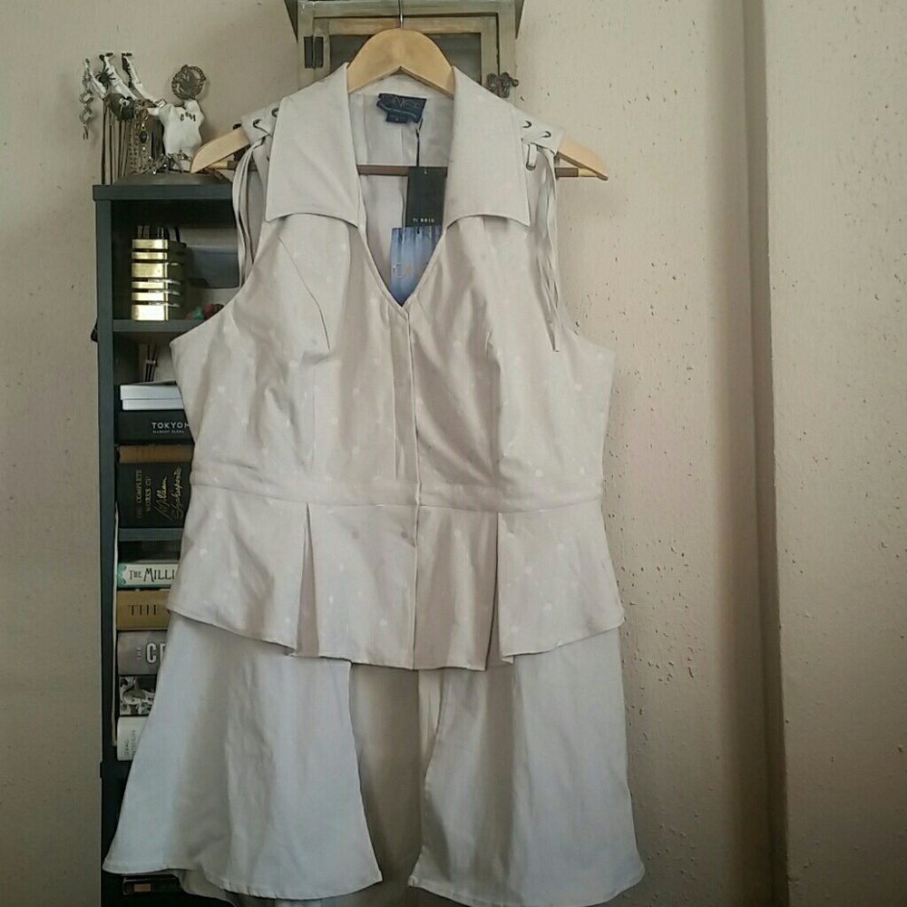 Torrid Once Upon A Time Snow White Tunic