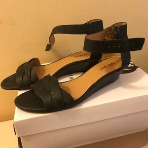 Nine West Sandals size 8