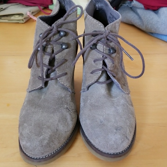 SOLD...Incredibly soft suede ZARA TRF boots - Picture 8 of 8