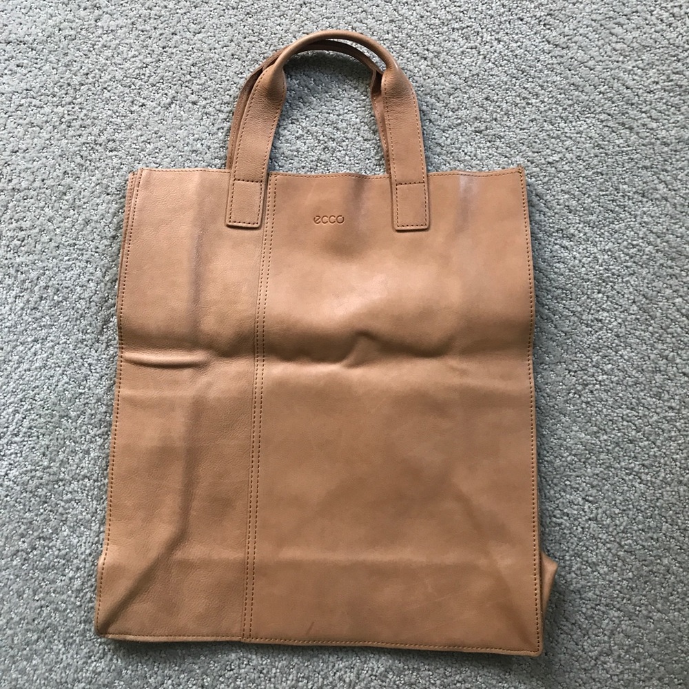 Gorgeous NWOT Ecco leather tote