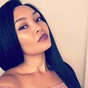 Meet your Posher, Vanessa