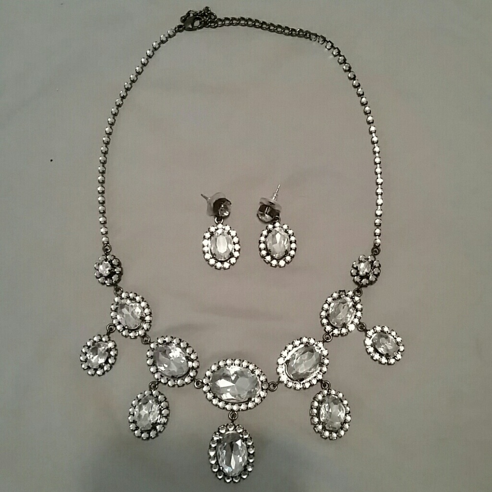 Matching Necklace and Earring Set