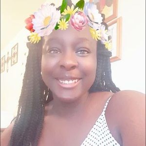 Meet your Posher, Courtney