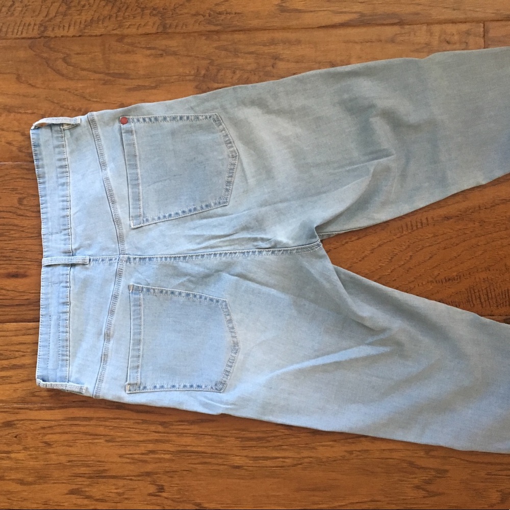 High Rise Jeans - Picture 2 of 2