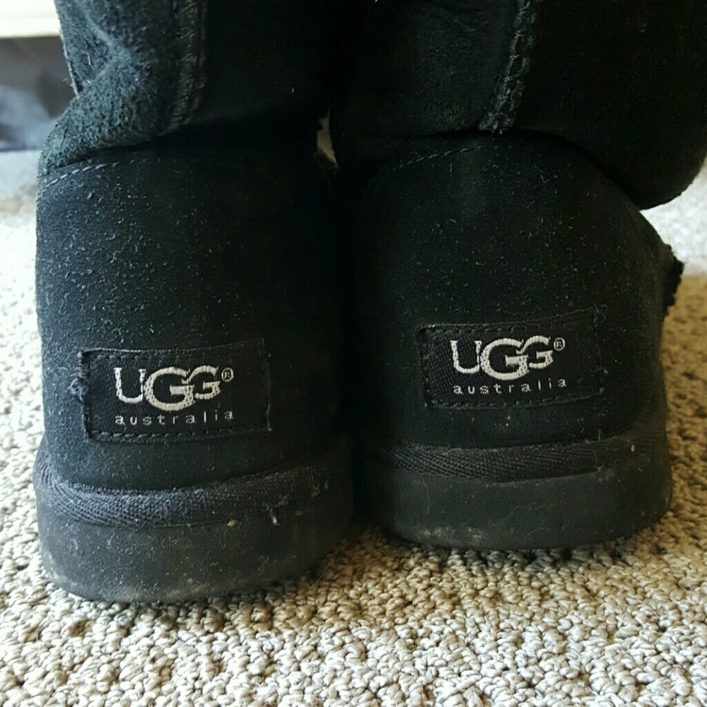 Black UGGS