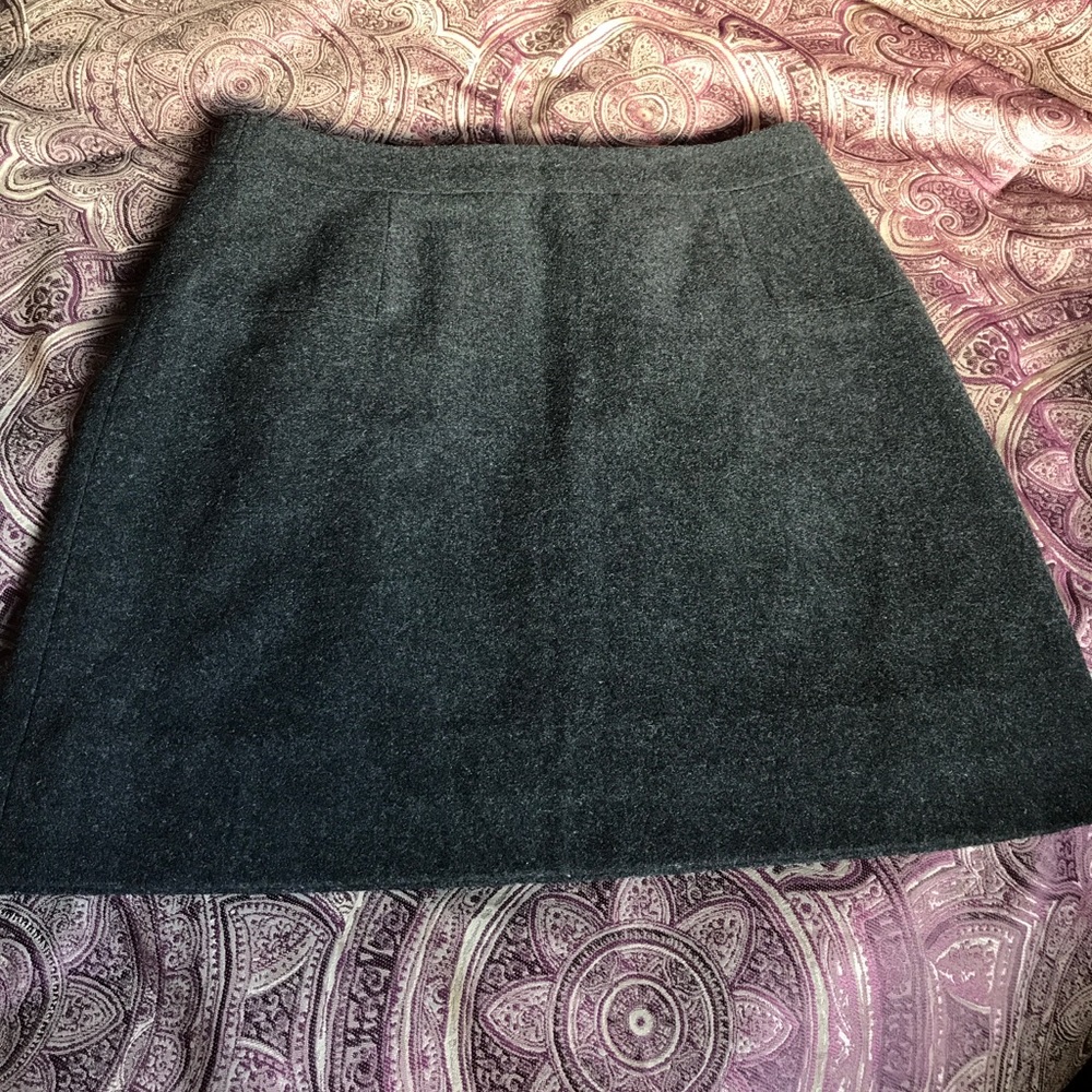 EUC Wool Skirt Charcoal in Color