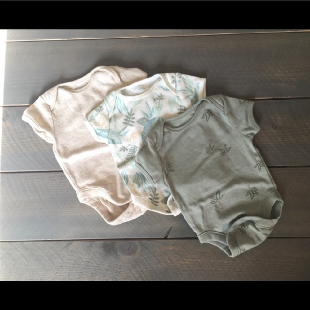 Old Navy 0-3 Month Onesies