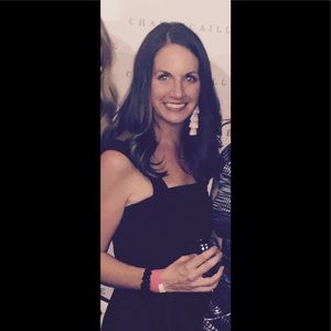 Meet your Posher, Melissa