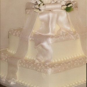 Meet your Posher, Dina