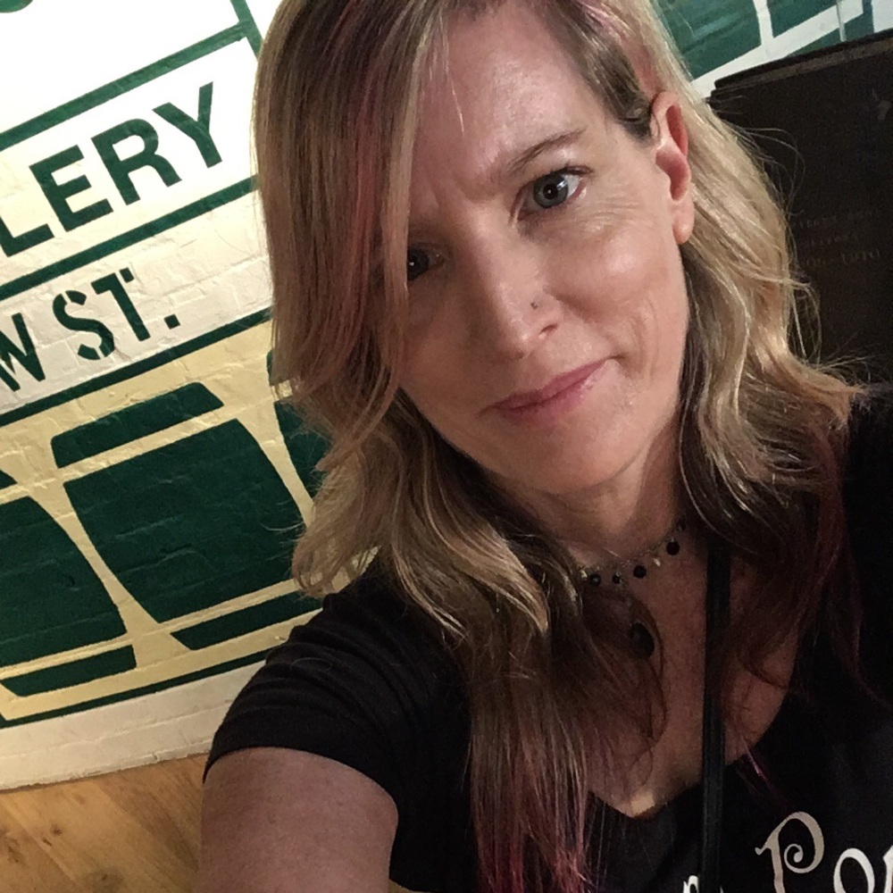 Meet your Posher, Heidi