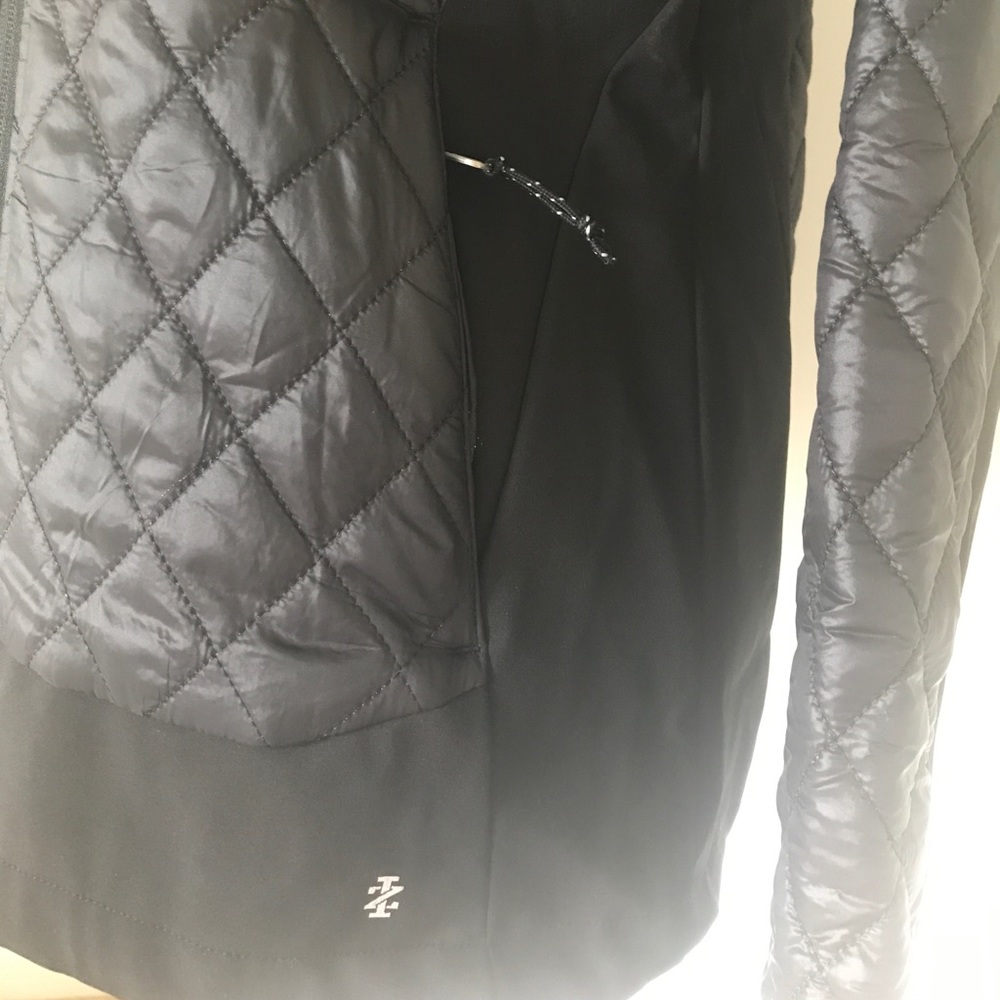IZOD BRAND NEW JACKET. - Picture 3 of 8