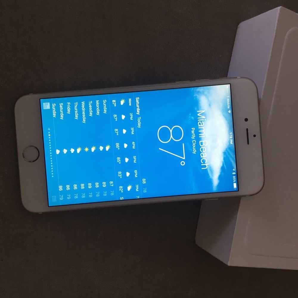 iPhone 6 Plus 16gb gold
