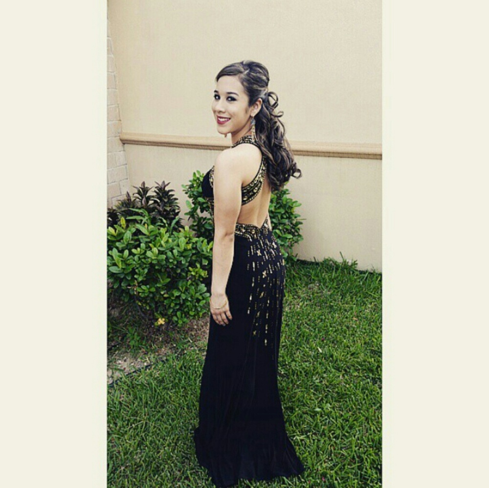 Black Beautiful Dress.