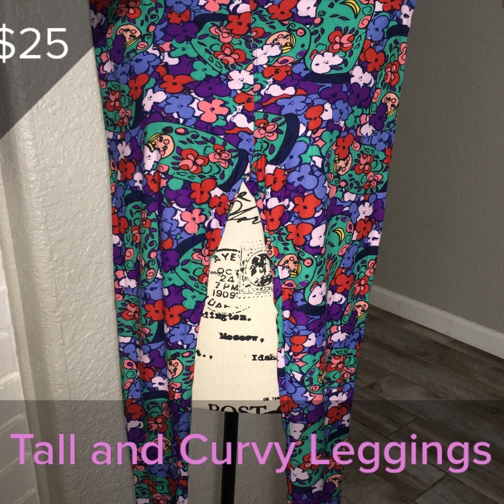Russian doll LuLaRoe leggings TC