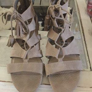 Sam & Libby gladiator style shoes